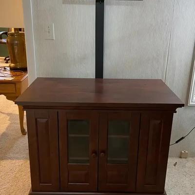 Entertainment Center Cabinet with TV Mount