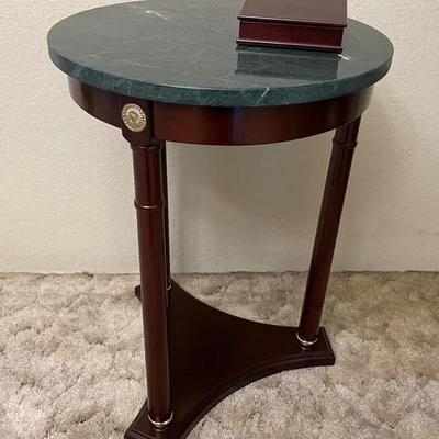 Mid 20th Century Regency Style Mahogany And Green Marble Pedestal Side Table With Coaster Box