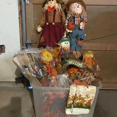 Fall/Autum Lot Of Seasonal Decor Including Scarecrows For The Porch