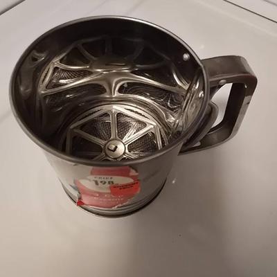 Sale Photo Thumbnail #369