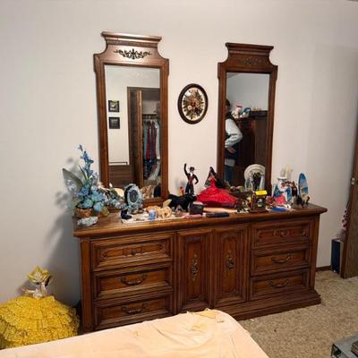 Sale Photo Thumbnail #939