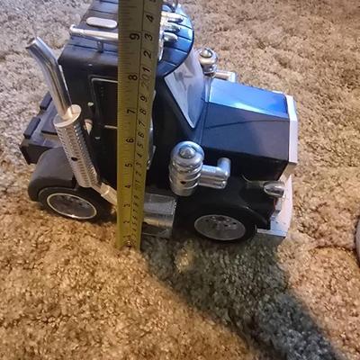 Sale Photo Thumbnail #534