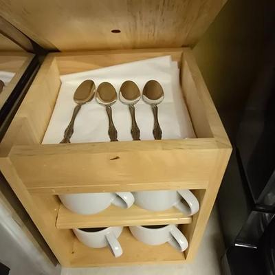 Sale Photo Thumbnail #203