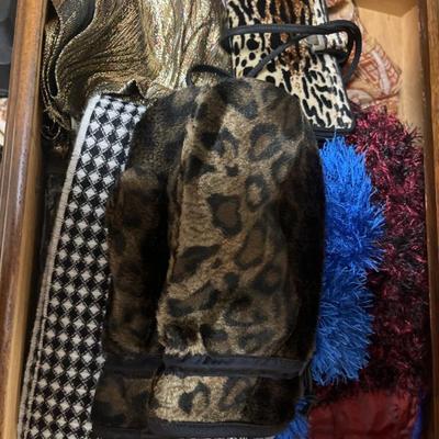 Sale Photo Thumbnail #864