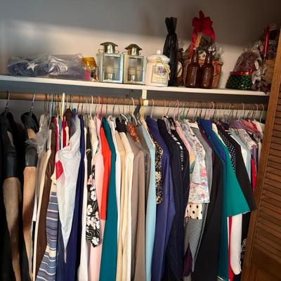 Sale Photo Thumbnail #906