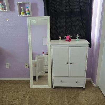 Sale Photo Thumbnail #46