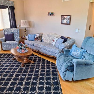 Sale Photo Thumbnail #33