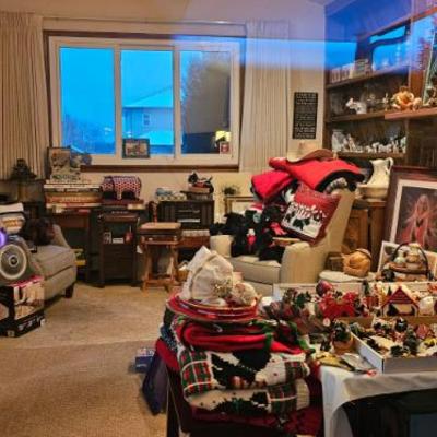 Sale Photo Thumbnail #164