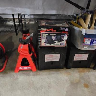 Sale Photo Thumbnail #365