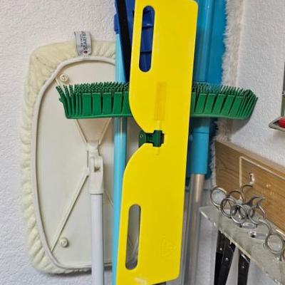 Sale Photo Thumbnail #505