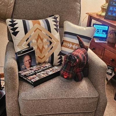 Sale Photo Thumbnail #209