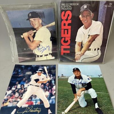 Sale Photo Thumbnail #191