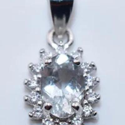 Natural Oval Aquamarine Sterling Silver Pendant