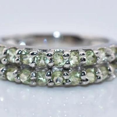 Natural Peridot Sterling Silver Line Ring