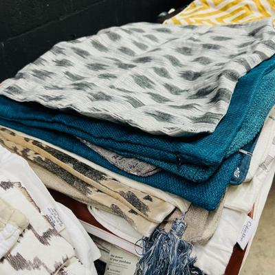 Sale Photo Thumbnail #213