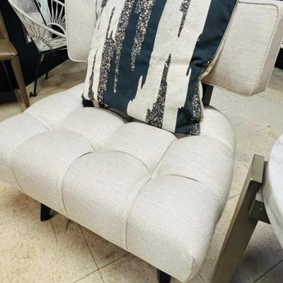 Sale Photo Thumbnail #24