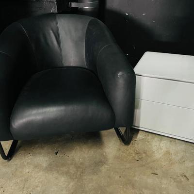 Sale Photo Thumbnail #274