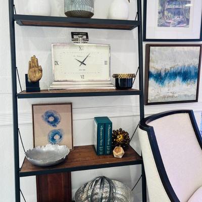 Sale Photo Thumbnail #99