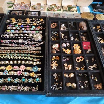 Sale Photo Thumbnail #11