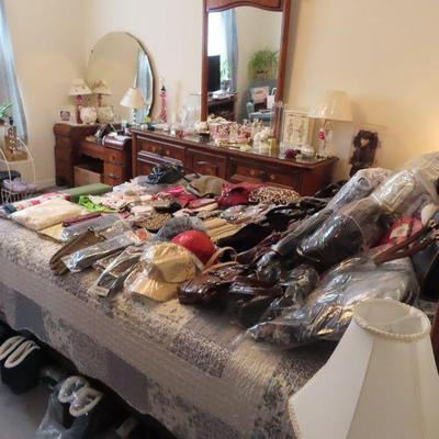 Sale Photo Thumbnail #48