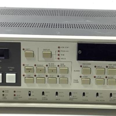 Sale Photo Thumbnail #545