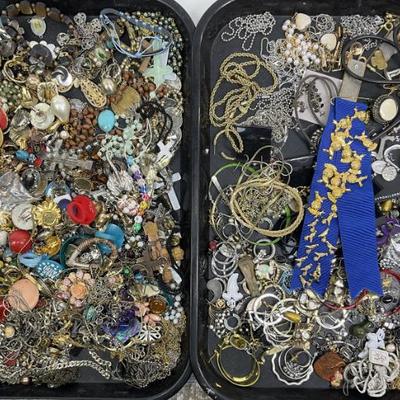 Sale Photo Thumbnail #650