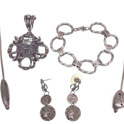 Sale Photo Thumbnail #249