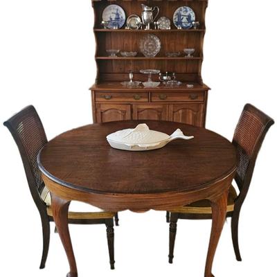 Sale Photo Thumbnail #67: Walnut round table with queen anne legs and one leaf