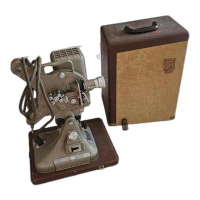 Sale Photo Thumbnail #28: Vintage projector