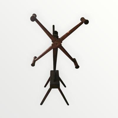 Sale Photo Thumbnail #10: Primitive yarn winder