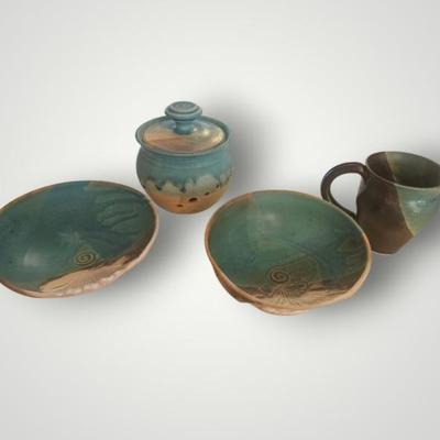 Sale Photo Thumbnail #18: Beach style pottery