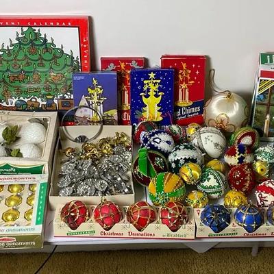 Vintage Christmas Ornaments & Decorations Lot 2