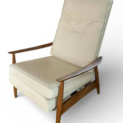 James Incorporated MCM Recliner 