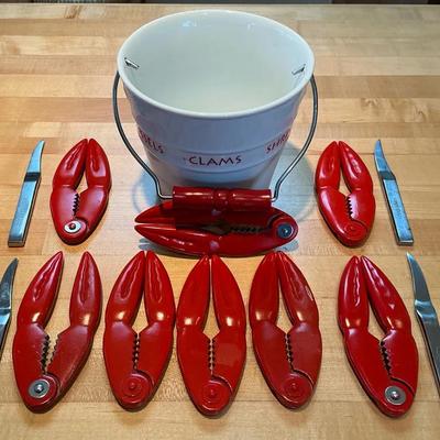 Crate & Barrel Ceramic Bucket & Crab Pincer Crab Crackers 