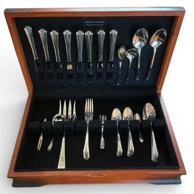 Holmes & Edwards Plate Flatware Set