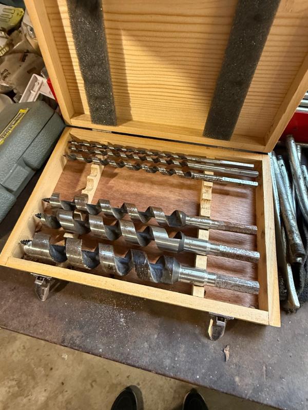 Sale Photo Thumbnail #372