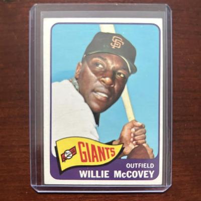 1965 Topps Baseball Card. Willie McCovey - San Francisco Giants. Card #176
