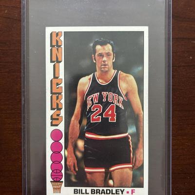 1976 Topps Basketball Card. Bill Bradley - New York Knicks. Card #43