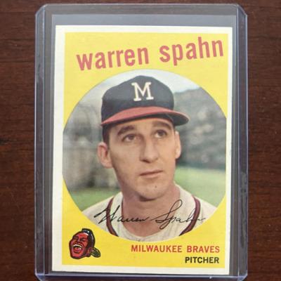 1959 Topps Baseball Card. Warren Spahn - Milwaukee Braves. Card #40