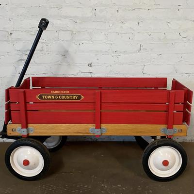 Radio Flyer "Town and Country" Child's Red Wagon