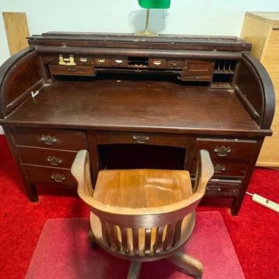 KVS089 - Vintage Desk, Chair, Lamp