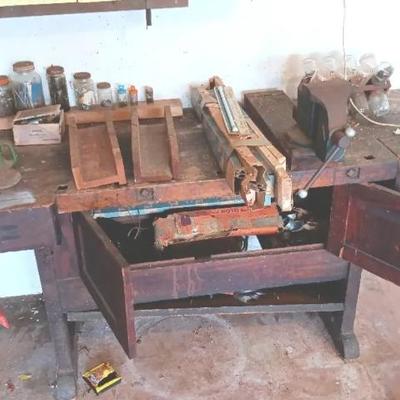 KVS050 Antique Old Fashioned Heavy Wood Table With Misc. Hardware