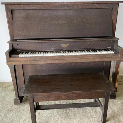 KVS064 - Wellington Upright Piano , The Cable Co., Chicago 