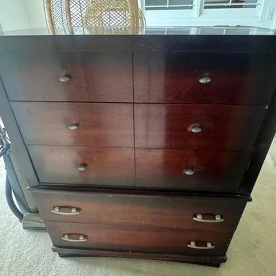 KVS070 - Vintage Wooden Dresser 