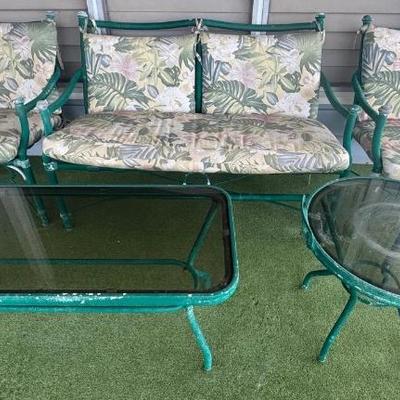 KVS062 - Green metal Floral Patio Furniture Set 