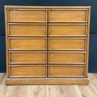 Mid Century Chest Of Drawers