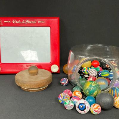 Etch A Sketch & Bouncy Balls 