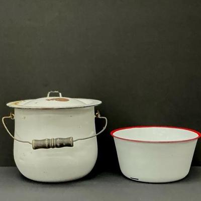 Chamber Pot With Mixing Bowl