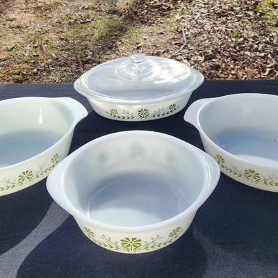 Glasbake Green Daisy