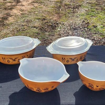 Pyrex Early American 